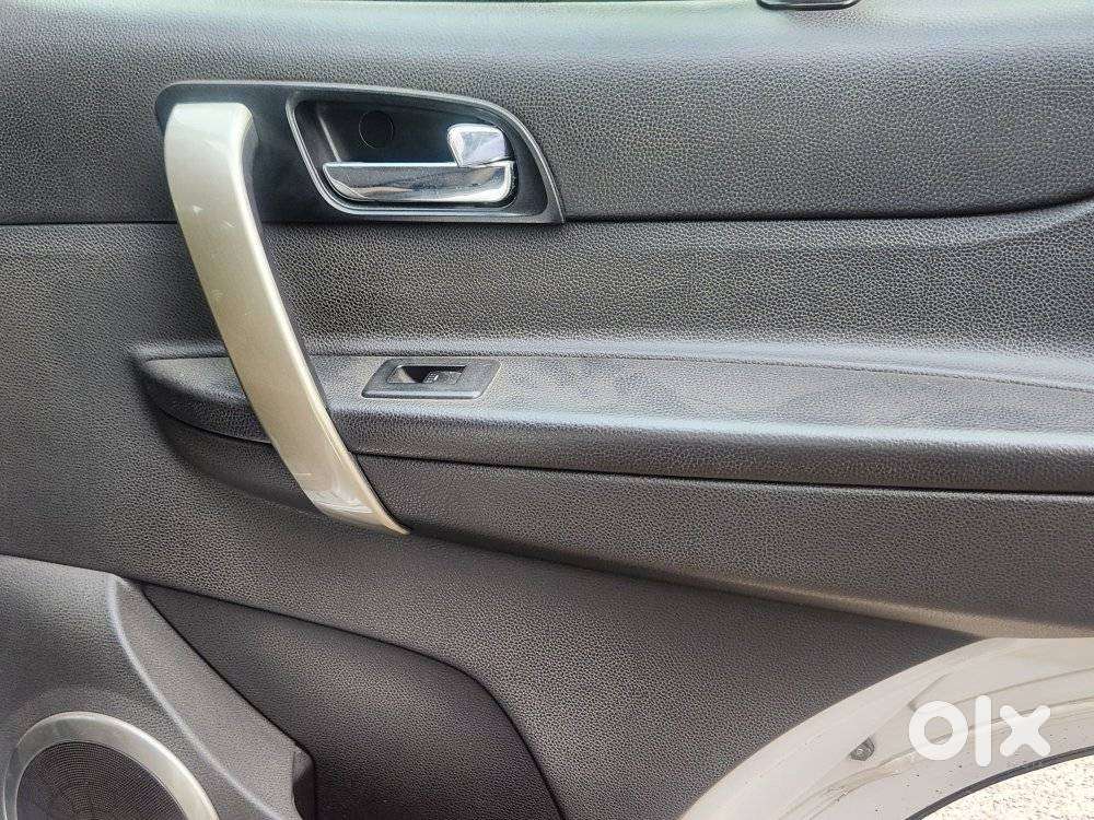 Tata Safari Storme [ ] 2.2 Ex 4x2, 2015