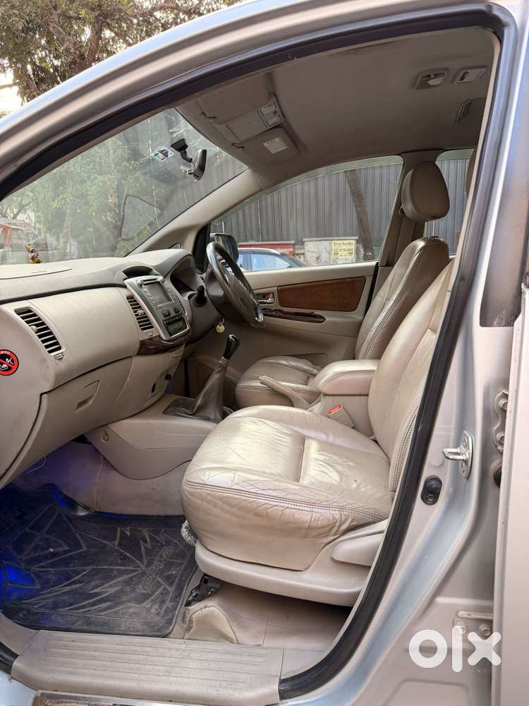 Toyota Innova 2.5 Vx (diesel) 7 Seater, 2013, Diesel