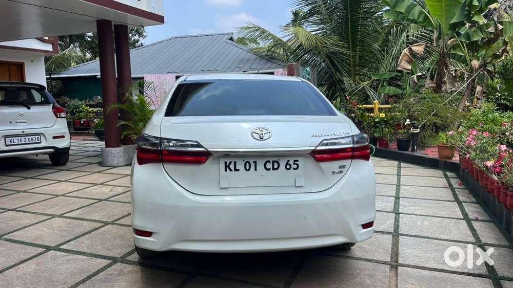 Toyota Corolla Altis 2017 Diesel Well Maintained