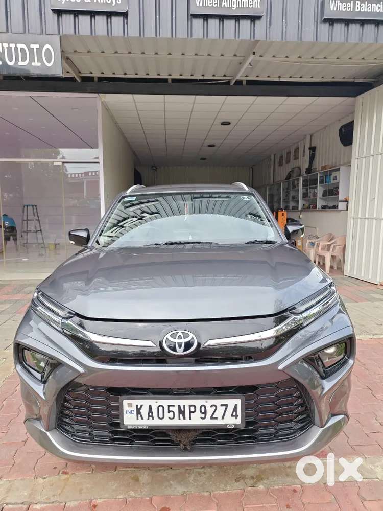 Toyota Urban Cruiser Hyryder 2025 Cng & Hybrids 13500 Km Driven