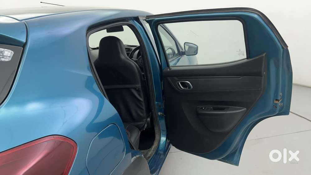 Renault Kwid 2019-ongoing 1.0 Rxt (o), 2020, Petrol