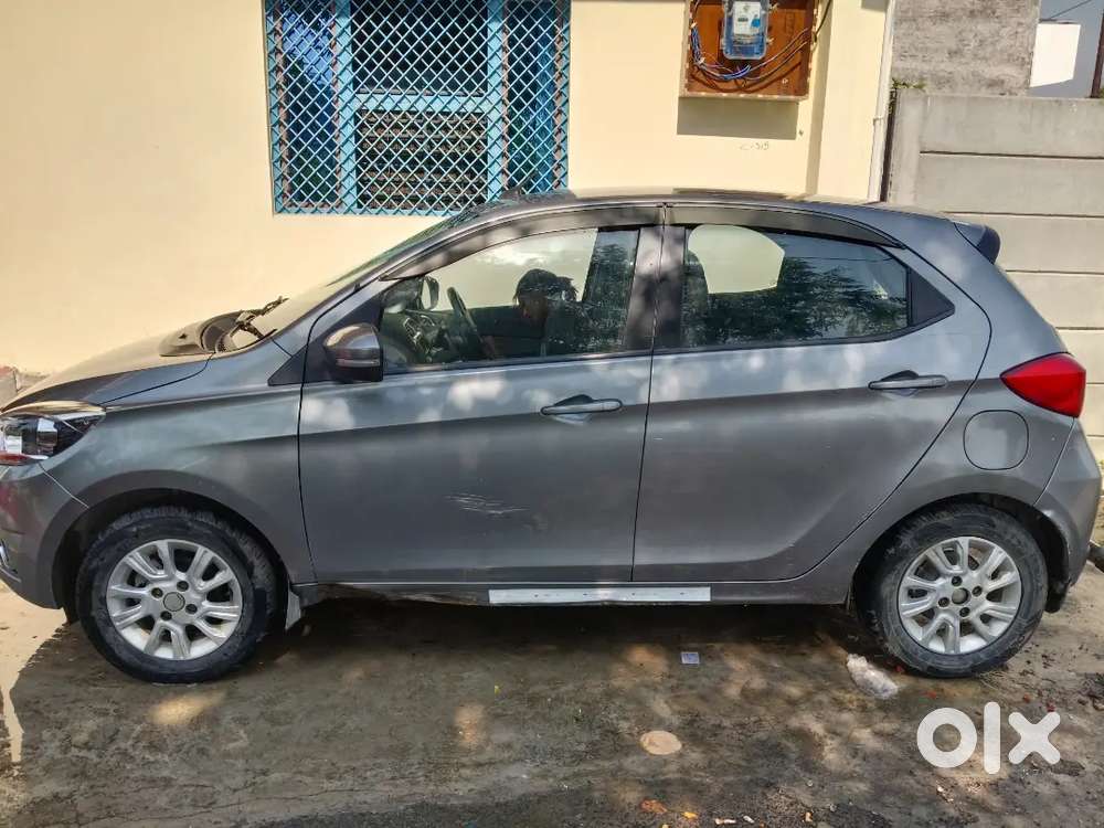 Tata Tiago 2018 Petrol