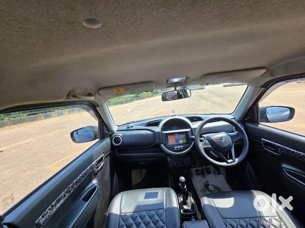 Maruti Suzuki S-presso Vxi +