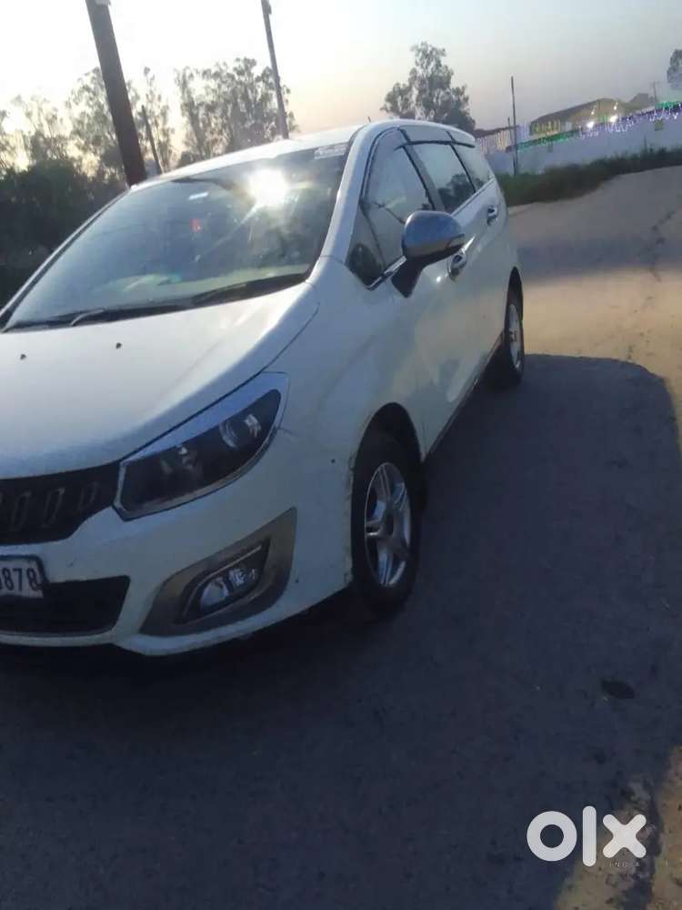 Mahindra Marazzo 1.5 Diesel 2018