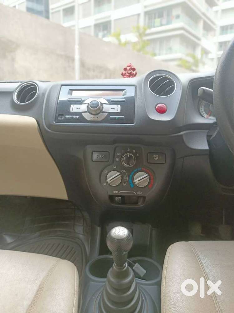 Honda Brio, 2014, Petrol