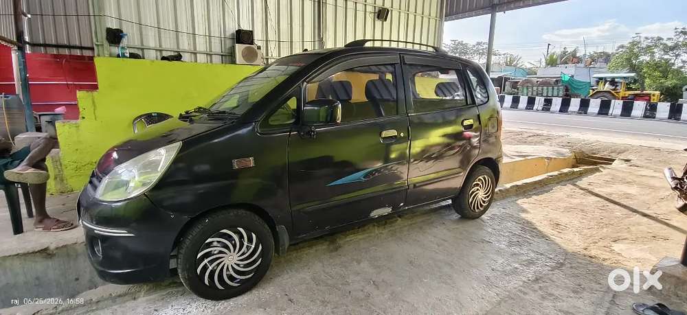 Maruti Suzuki Zen Estilo 2011 Petrol Well Maintained