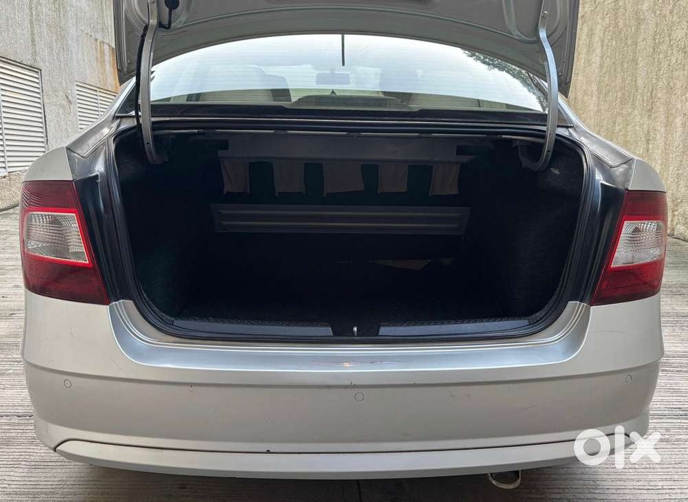 Skoda Rapid 1.0 Ambition Tsi, 2017, Petrol