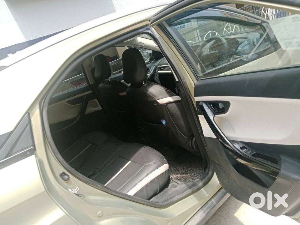 Tata Nexon Creative Plus S 1.2 Revotron Petrol 6 Amt, 2025, Petrol