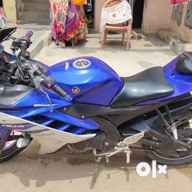 R15 bike second hotsell hand olx