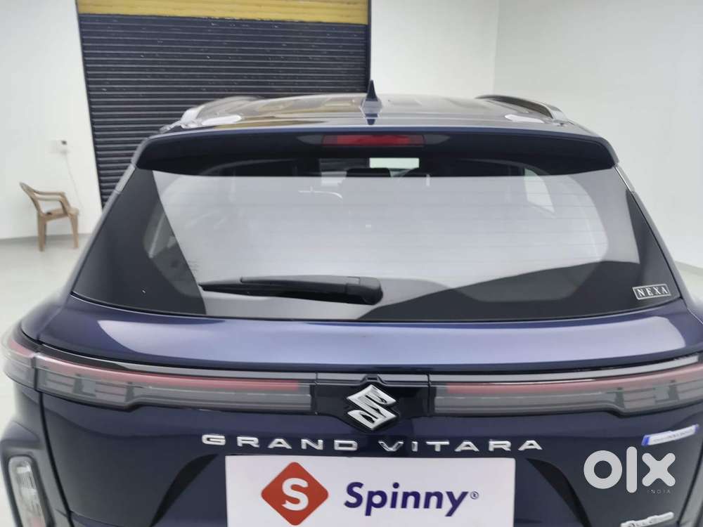 Maruti Suzuki Grand Vitara 1.5 Alpha Smart Hybrid Allgrip, 2022, Pet..