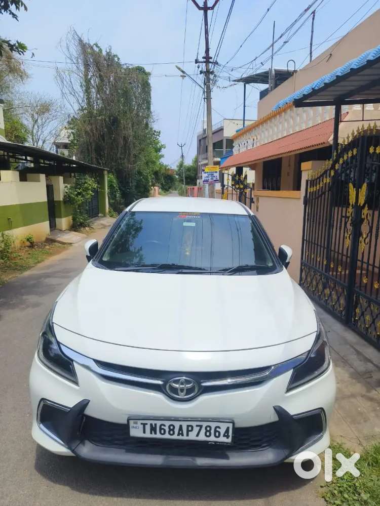 Toyota Glanza 2024 Petrol Well Maintained