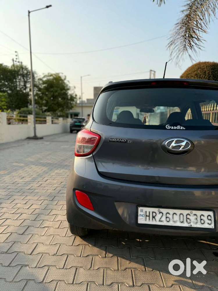 Hyundai Grand I10 1.2 Sportz At, 2015, Petrol