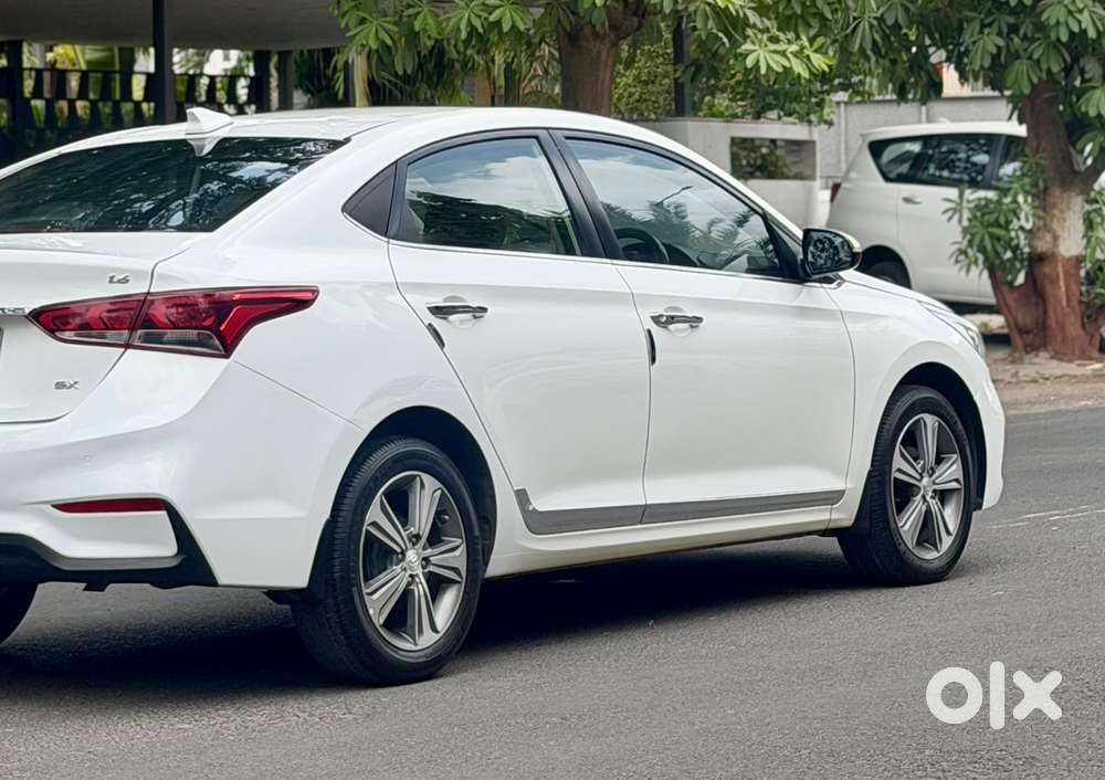 Hyundai Verna Sx(o) Petrol At, 2017, Petrol