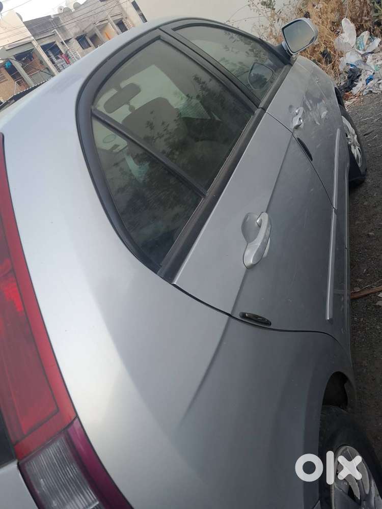 Tata Indica Vista 2010 Petrol 32000 Km Driven