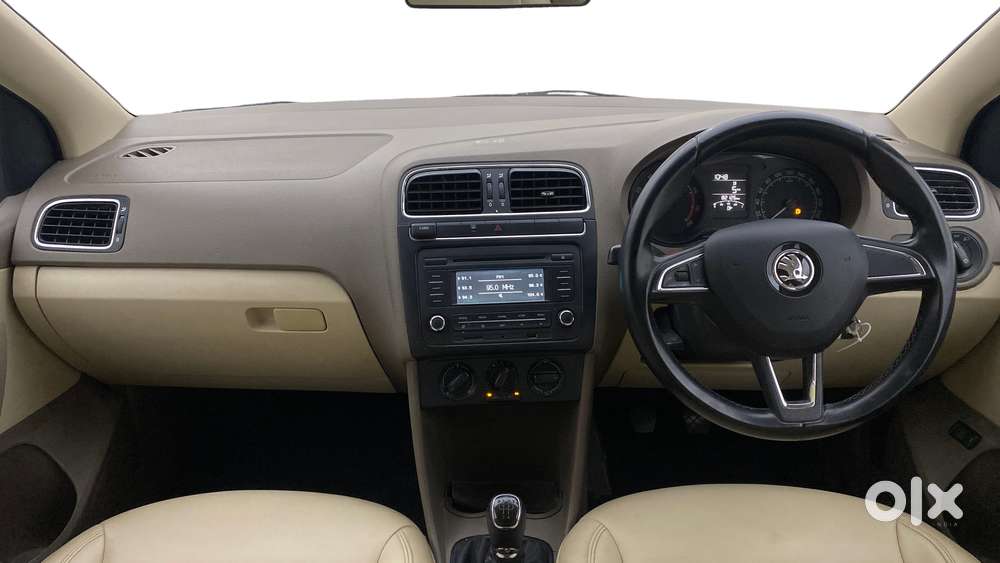 Skoda Rapid 2011-2013 1.6 Mpi Ambition, 2016, Petrol