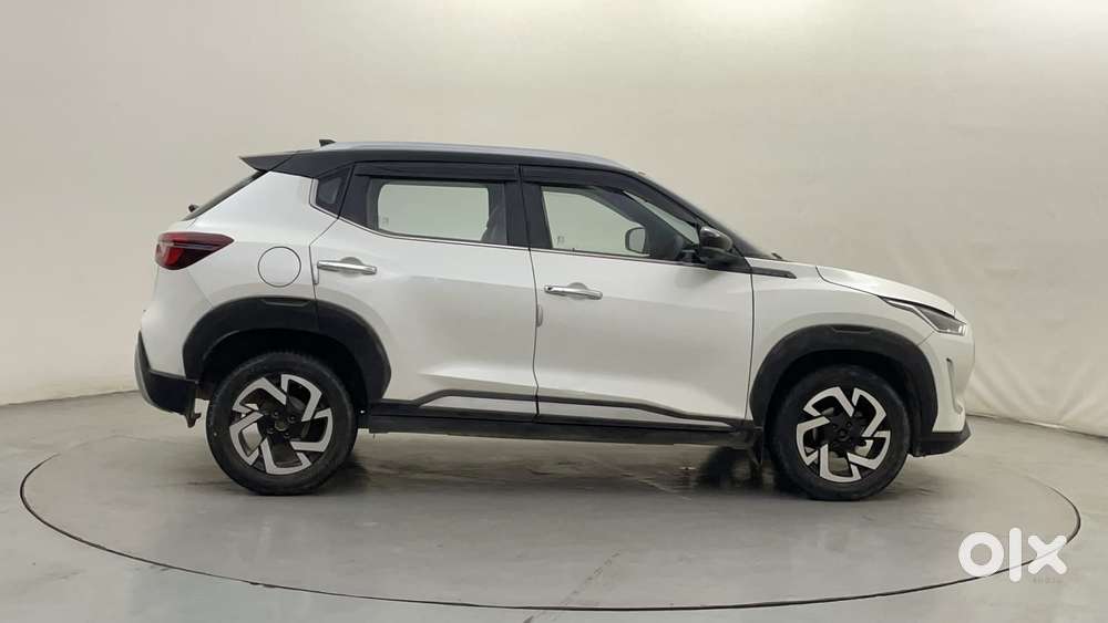 Nissan Magnite 1.0 Xv Premium Turbo Cvt (o), 2021, Petrol