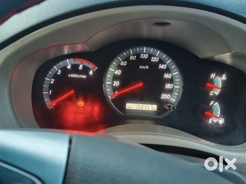 Toyota Innova 2.5 G 2014 Diesel 7 Str