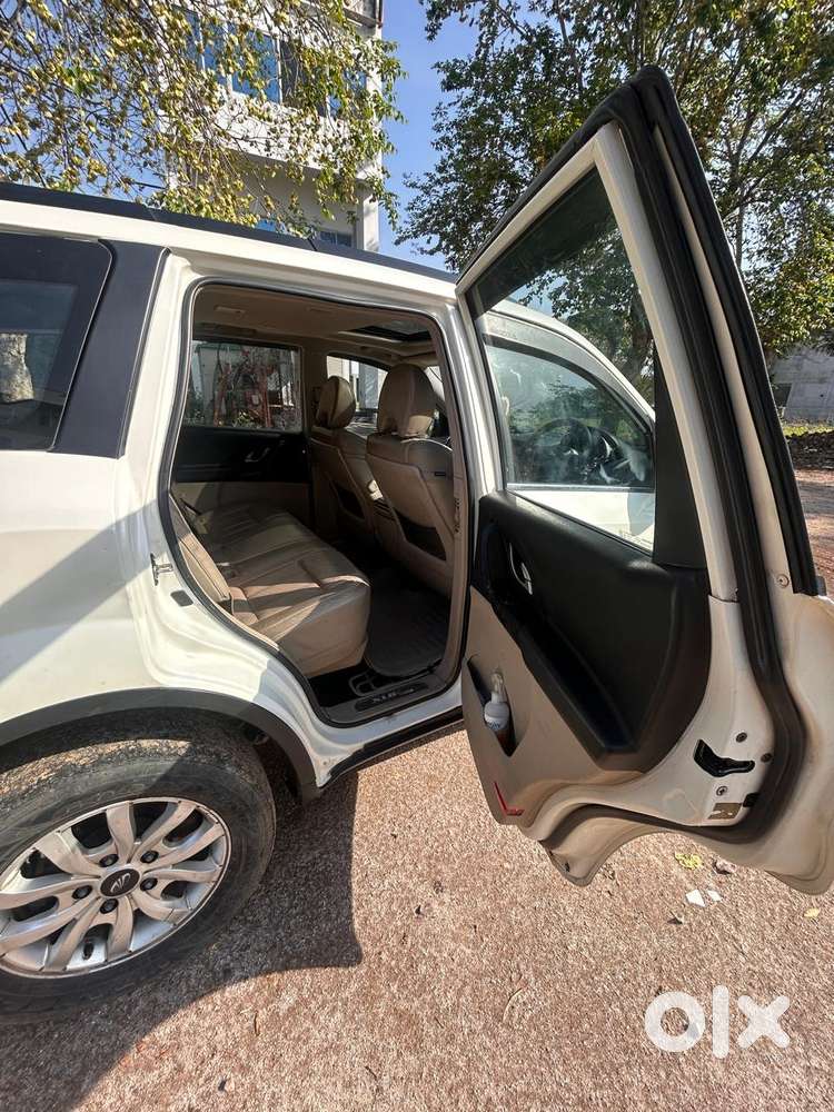 Mahindra Xuv500 At W10 Awd, 2017, Diesel