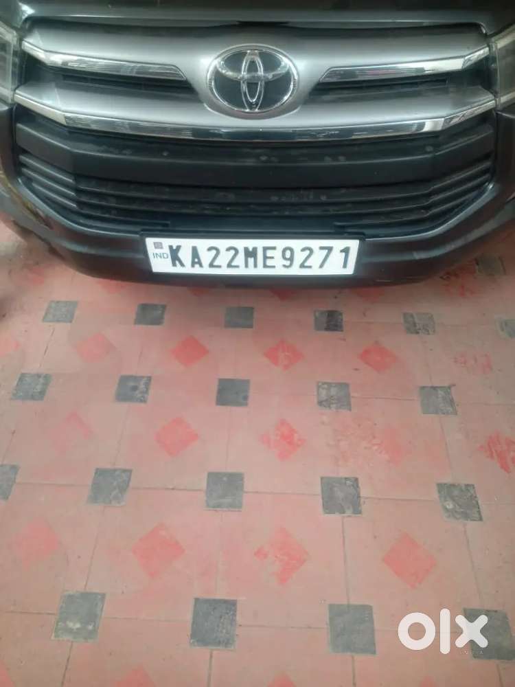 Innova Crysta 2.4v