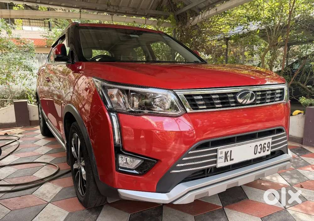 Mahindra Xuv300 W8(o) Amt Petrol