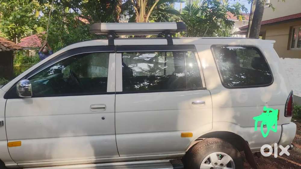 Chevrolet Tavera Neo 2013 Diesel Well Maintained