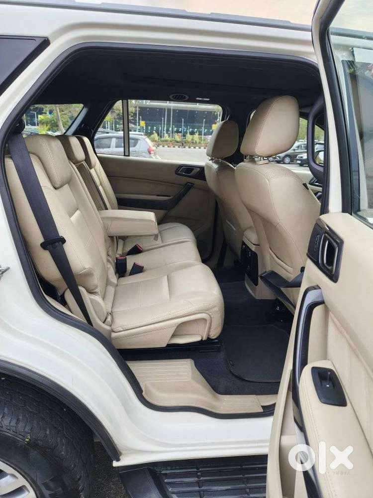 Ford Endeavour, 2016, Petrol