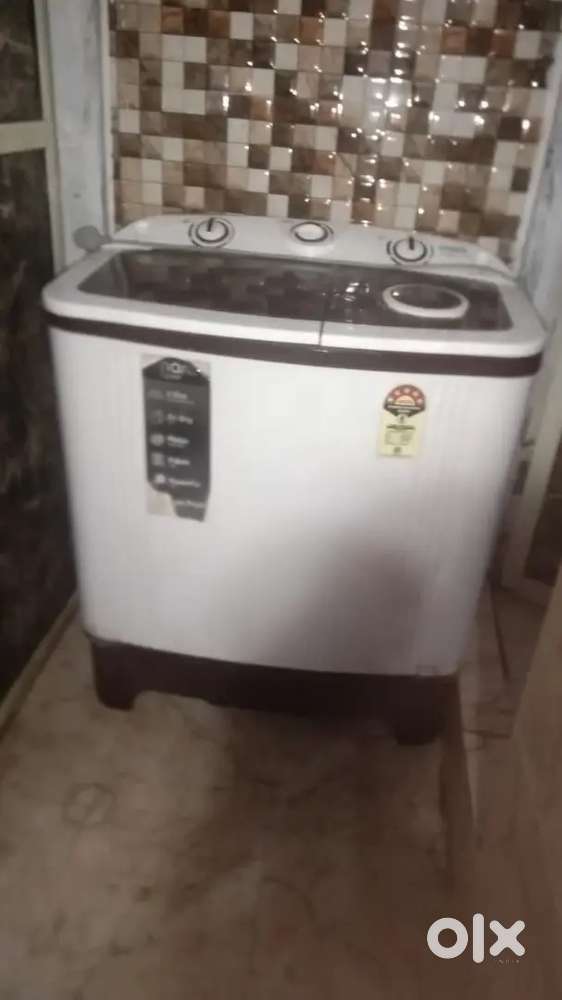 Ek saal hua hai machine ko good condition washing machine
