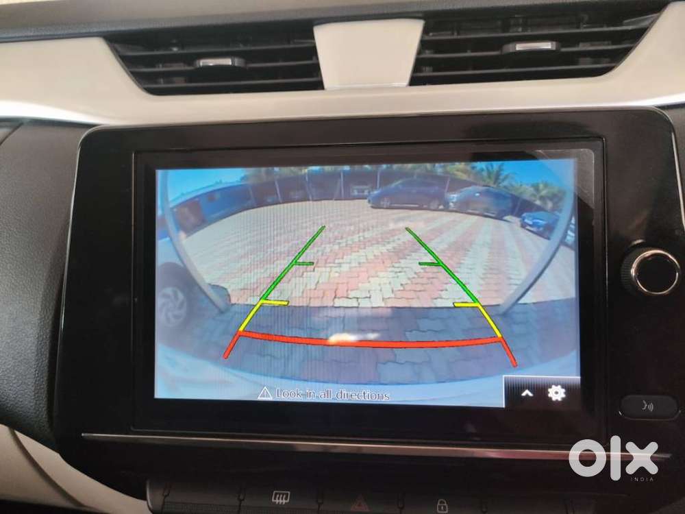 Renault Triber, 2022, Petrol