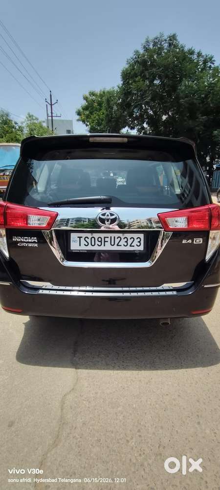 Toyota Innova Crysta 2.4 G Mt 8s, 2021, Diesel