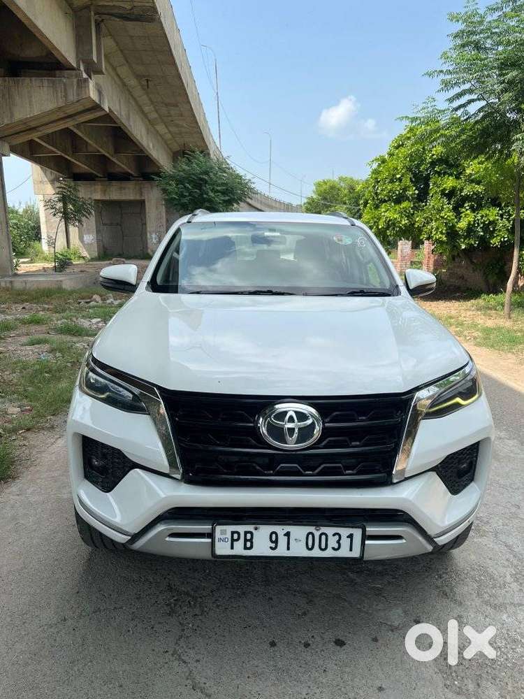 Toyota Fortuner 4x4 At, 2018, Diesel