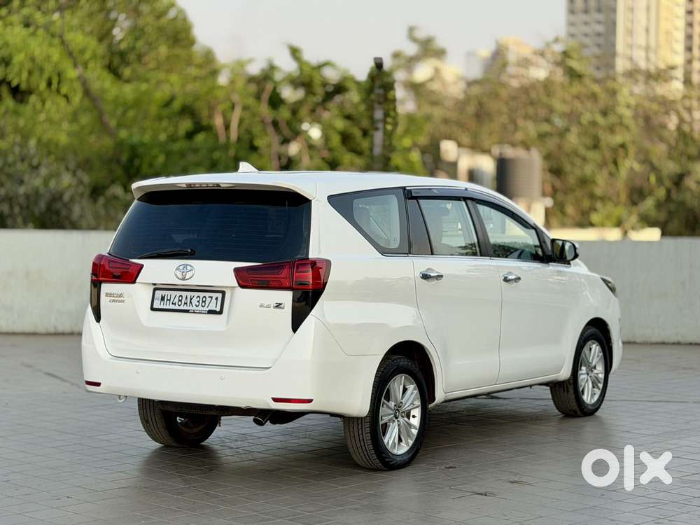 Toyota Innova Crysta 2.7 Zx At, 2016, Diesel