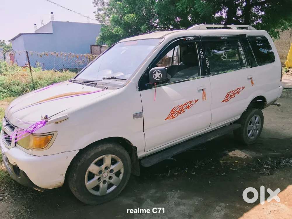Chevrolet Tavera Neo 2015