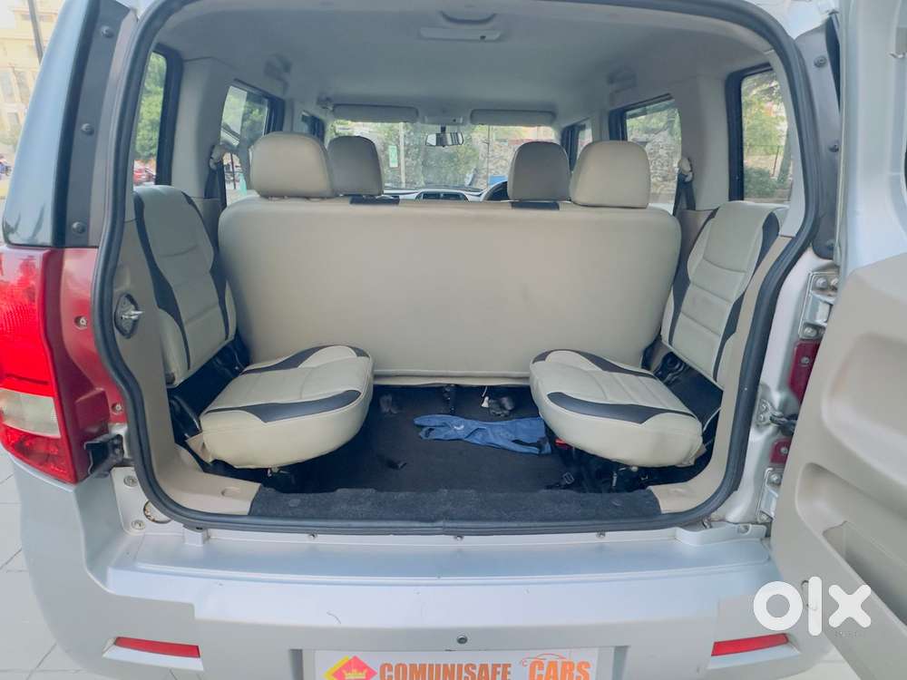 Mahindra Tuv 300 T6, 2016, Petrol