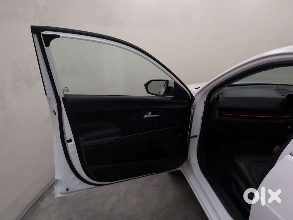 Hyundai Verna 1.5 Sx (o) Turbo Petrol Mt, 2024, Petrol