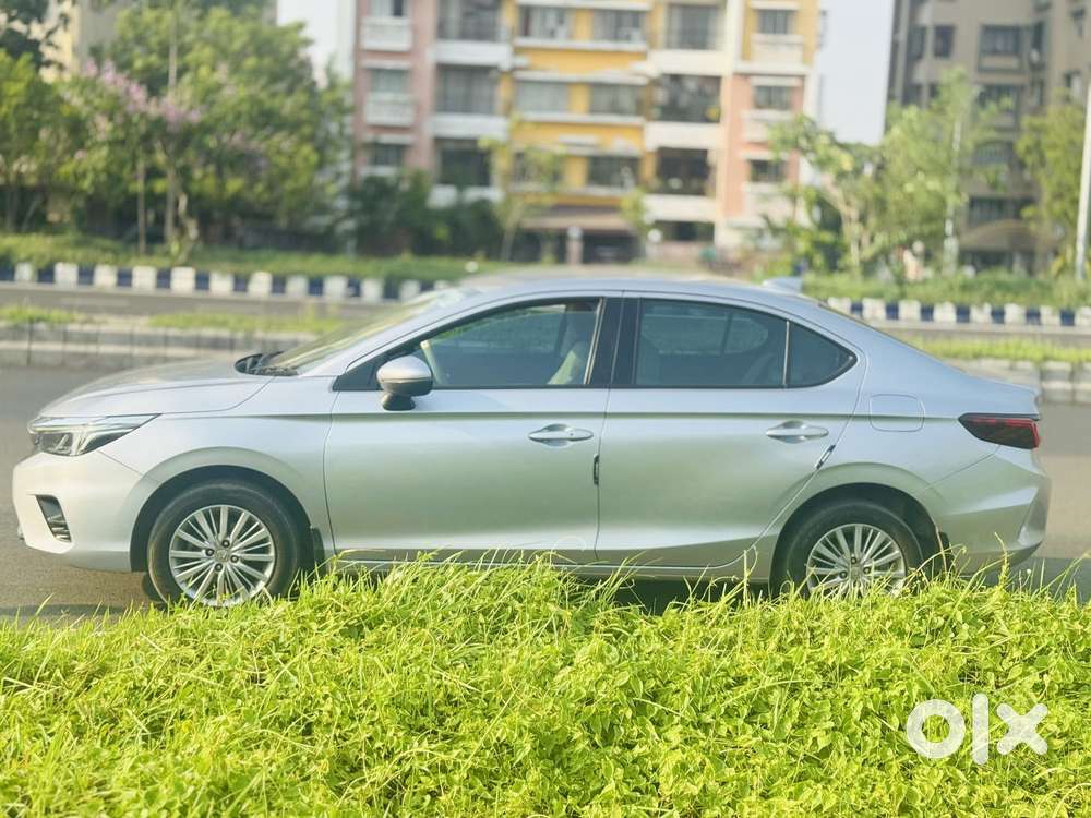 Honda City 1.5 V 5th Gen I-vtec Mt, 2022, Petrol