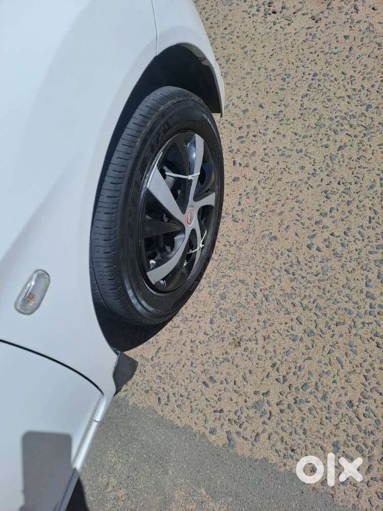 Honda Amaze S I-vtech, 2013, Petrol