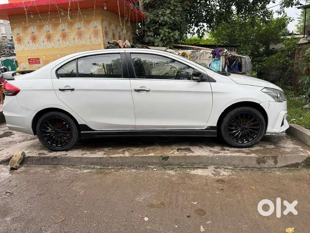 White Ciaz  Loaded Mod  Jbl Bass System  Excellent Mileage
