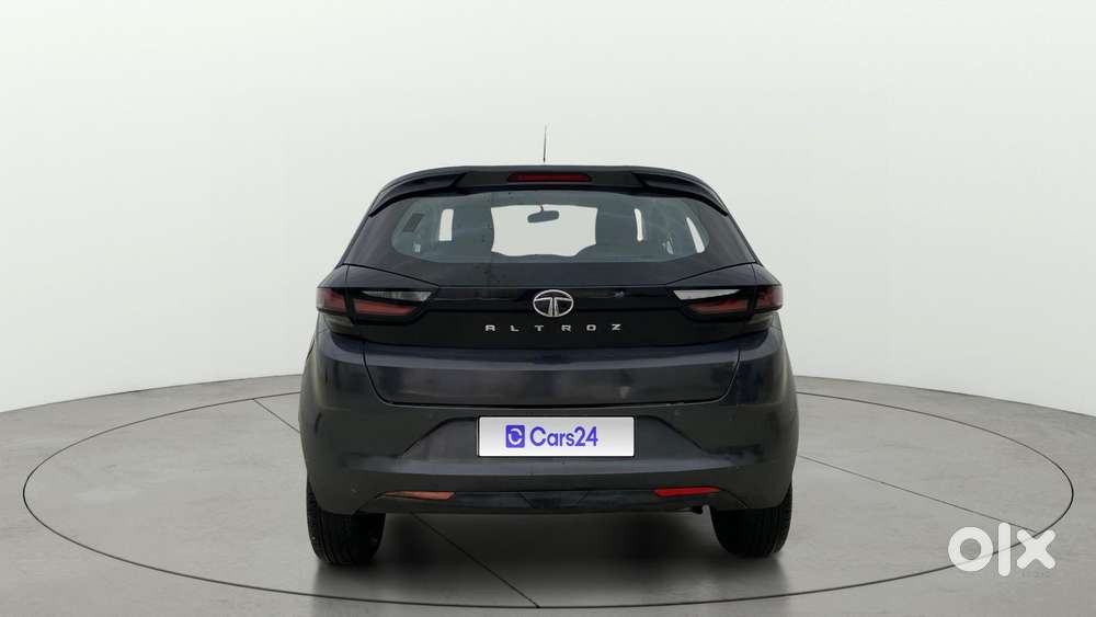 Tata Altroz 1.2 Xm Plus, 2021, Petrol