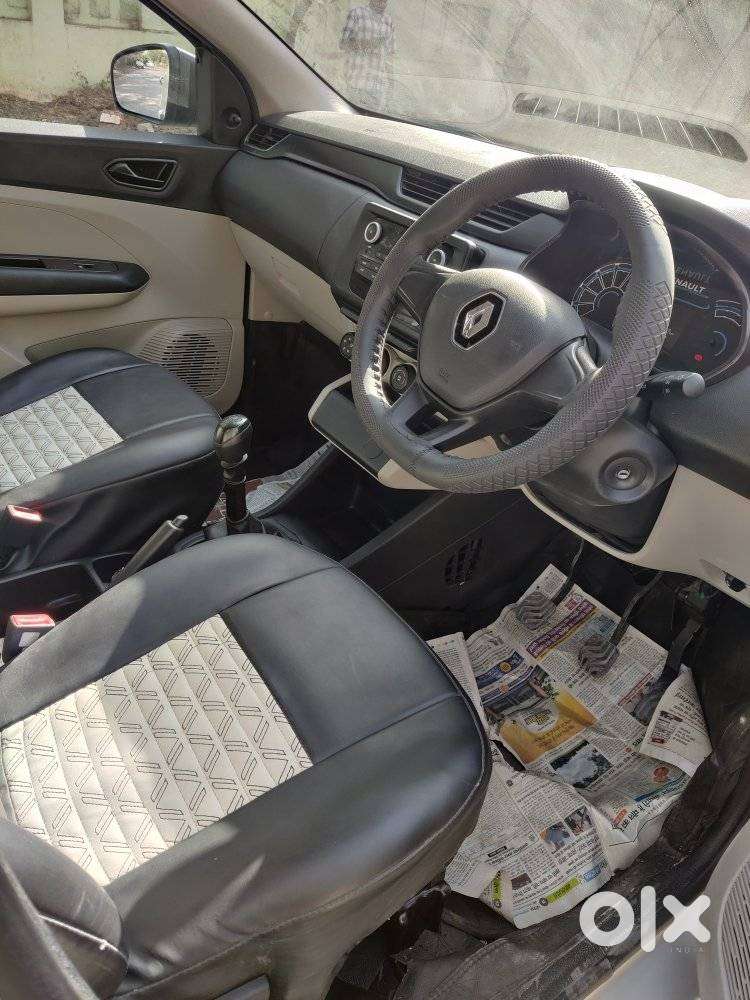 Renault Triber Rxl, 2022, Petrol