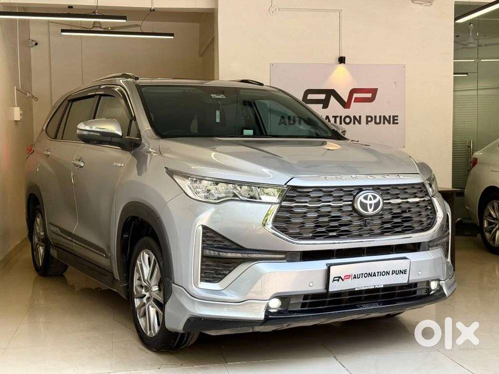 Toyota Innova Hycross 2.0 Zx Hybrid 7 Str, 2023, Petrol