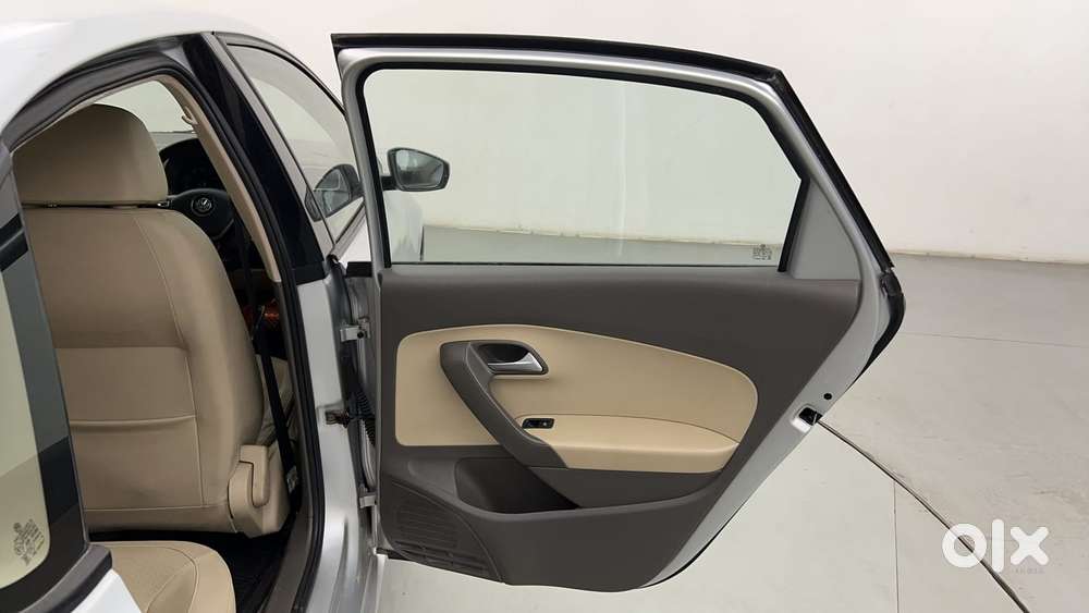 Volkswagen Vento 2010-2013 Petrol Highline, 2016, Petrol