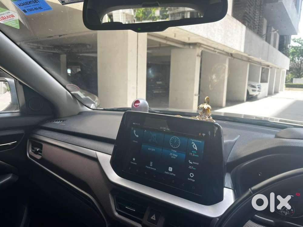 Maruti Breeza Smart Hybrid Zxi Plus 1.5l Mt2023 Fully New Condition