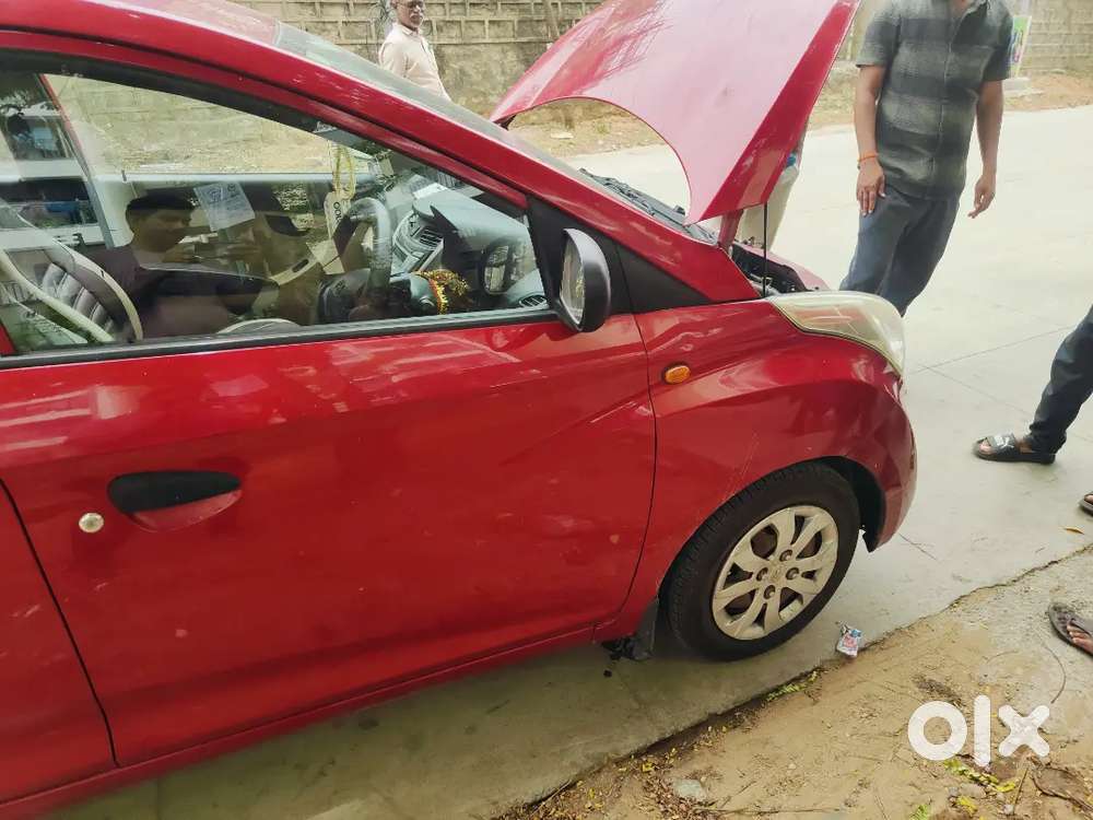 Hyundai Eon 2016 Petrol 90000 Km Driven