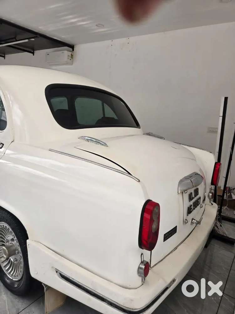 Ambassador Grand Isuzu 2000 Diesel