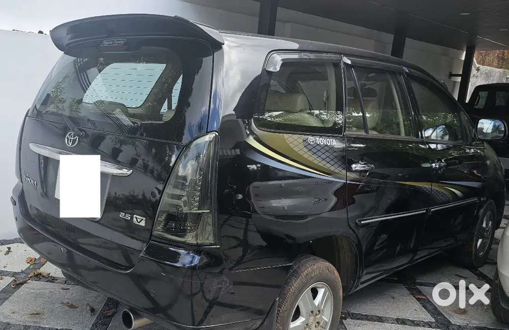 Toyota Innova 2008 Diesel 135000 Km Driven