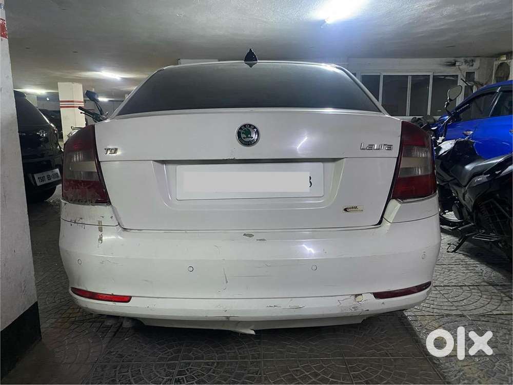 Skoda Laura 2011