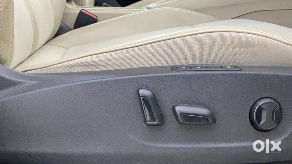 Skoda Octavia 2.0 L K Tsi At, 2022, Petrol