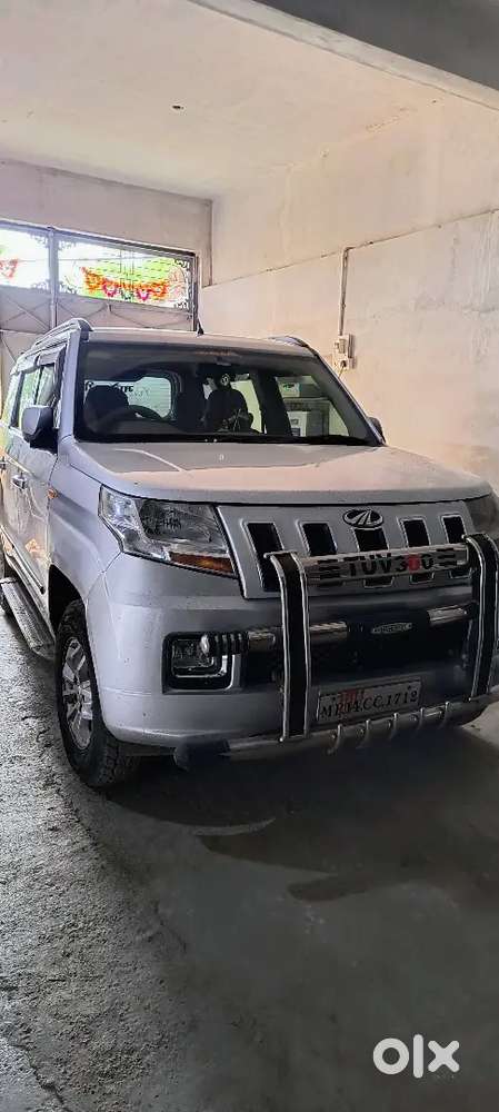 Mahindra Tuv 300 2016 Diesel Well Maintained
