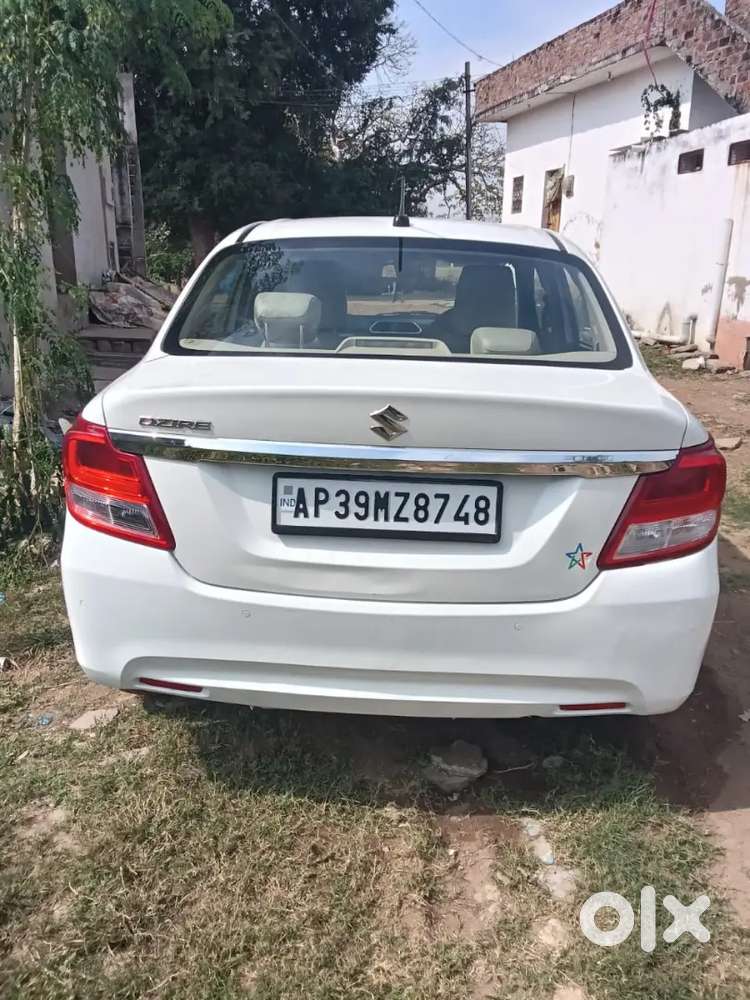 Maruti Suzuki Dzire 2022 Petrol 130000 Km Driven