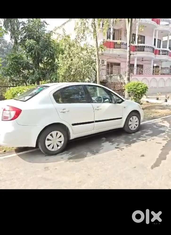 Maruti Suzuki Sx4 2011
